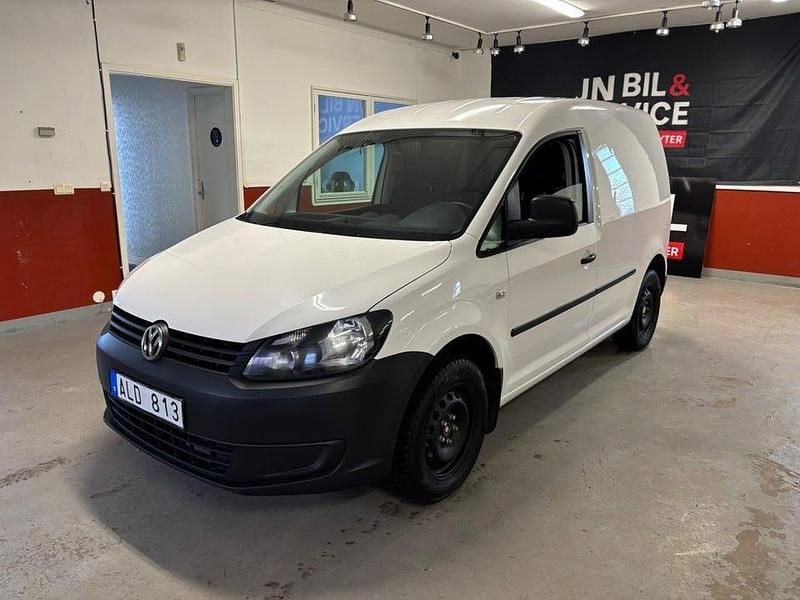 Begagnad VW Caddy 75 HK (55 kW) 2014 Vit Minibuss