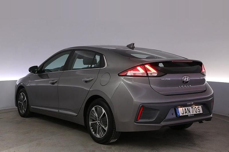 Begagnad Hyundai Ioniq Premium 105 HK (77 kW) 2019 Okänd Halvkombi