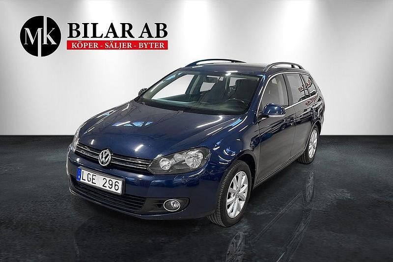 Begagnad VW Golf VI 102 HK (75 kW) 2011 Mörkblå Halvkombi