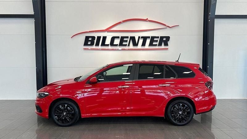 Röd Begagnad 2020 Fiat Tipo Street Kombi | 124 900 kr (Marknadspris) - Bild 1/4