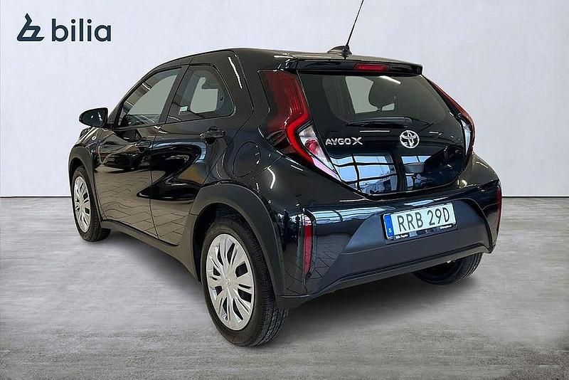 Ny Toyota Aygo X Play 72 HK (52 kW) 2025 Svart SUV