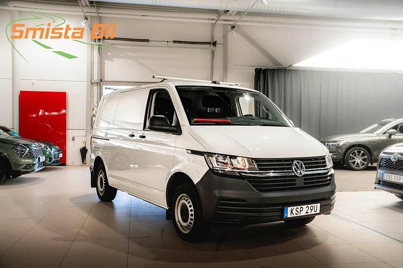 Vit Begagnad 2021 VW T6.1 Van | 264 900 kr - Bild 1/3