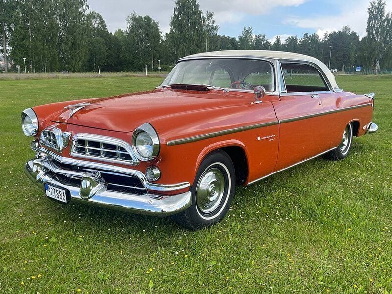 Svart Begagnad 1955 Chrysler Newport | 349 000 kr - Bild 1/4