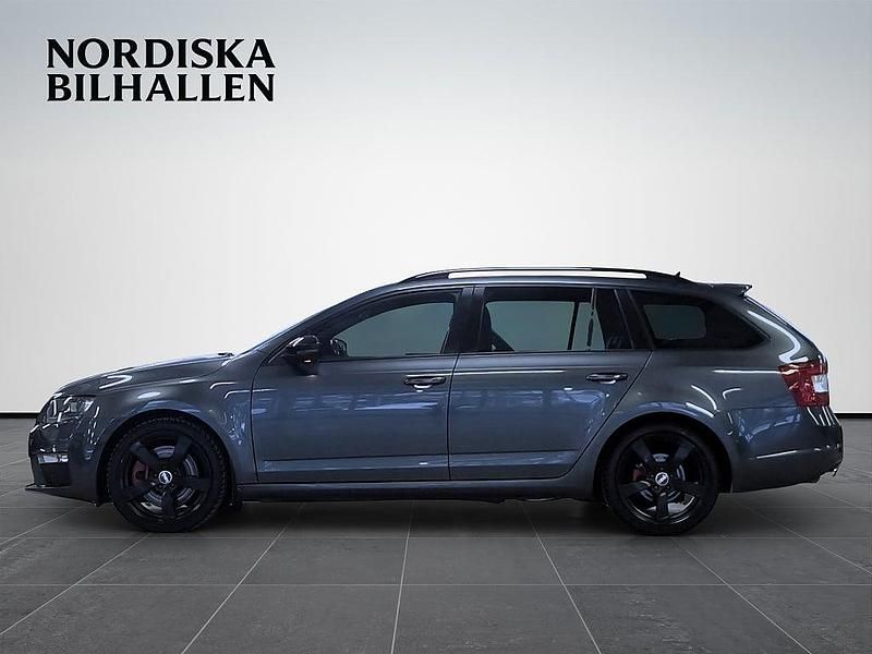 Begagnad Skoda Octavia RS 220 HK (161 kW) 2015 Grå Halvkombi