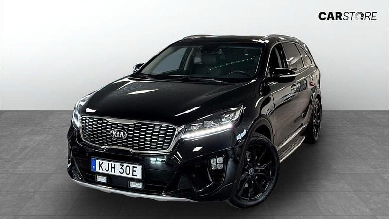 Svart Begagnad 2020 Kia Sorento SUV | 309 900 kr (Marknadspris) - Bild 1/4