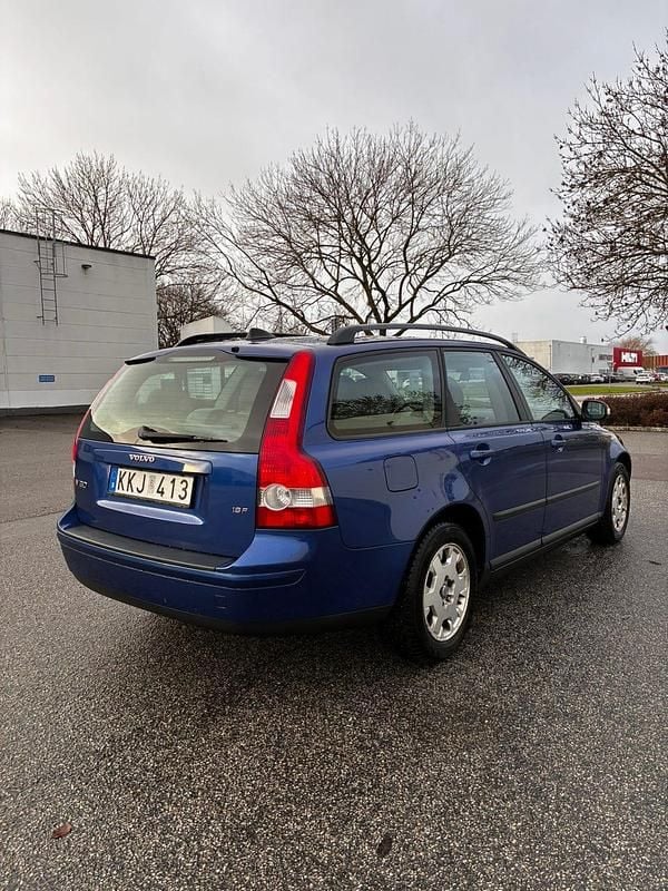 Begagnad 2007 Volvo V50 Kombi | 16 000 kr (Bra pris) - Bild 1/4