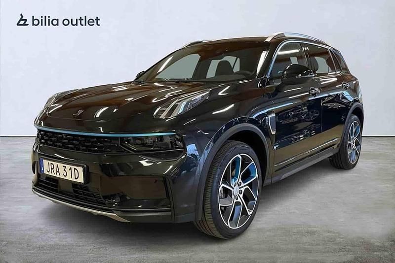 Svart Begagnad 2023 Lynk & Co 01 SUV | 304 900 kr (Marknadspris) - Bild 1/1