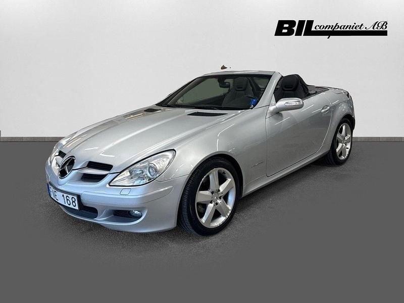 Silver Begagnad 2006 Mercedes SLK200 Cab | 139 000 kr (Dyr) - Bild 1/4