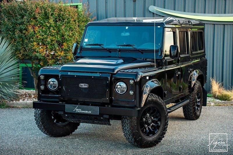 Begagnad 2014 Land Rover Defender Kombi | 949 900 kr - Bild 1/4