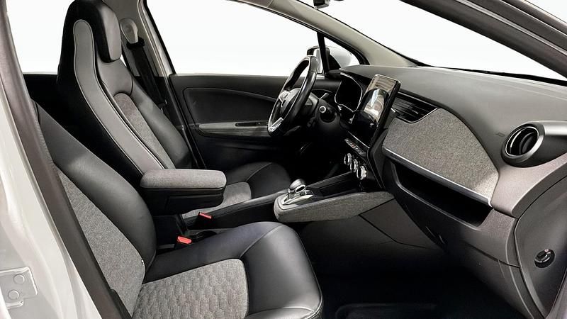 Begagnad Renault Zoe Intens 100 kW (136 HK) 2020 Vit Halvkombi