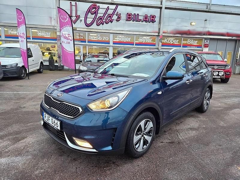 Blå Begagnad 2017 Kia Niro Advance SUV | 178 500 kr (Bra pris) - Bild 1/4