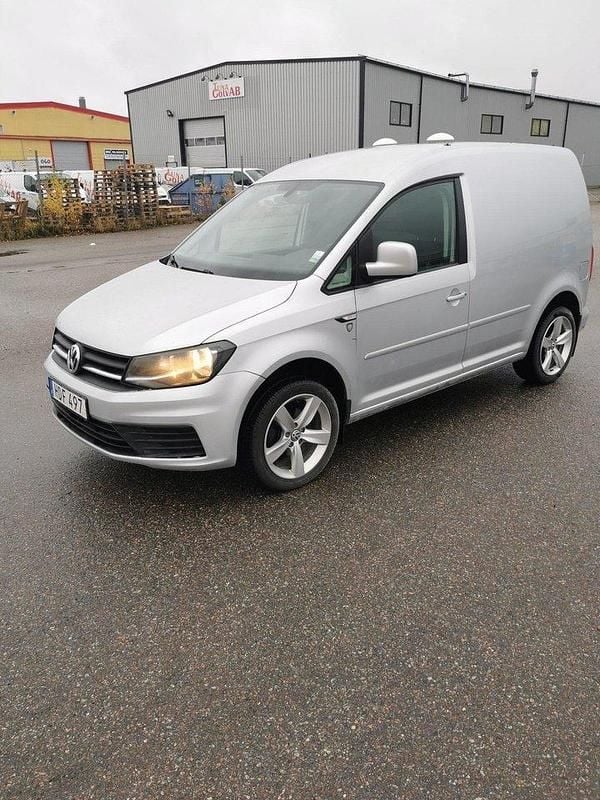 Silver Begagnad 2016 VW Caddy Minibuss | 55 000 kr (Superpris) - Bild 1/4