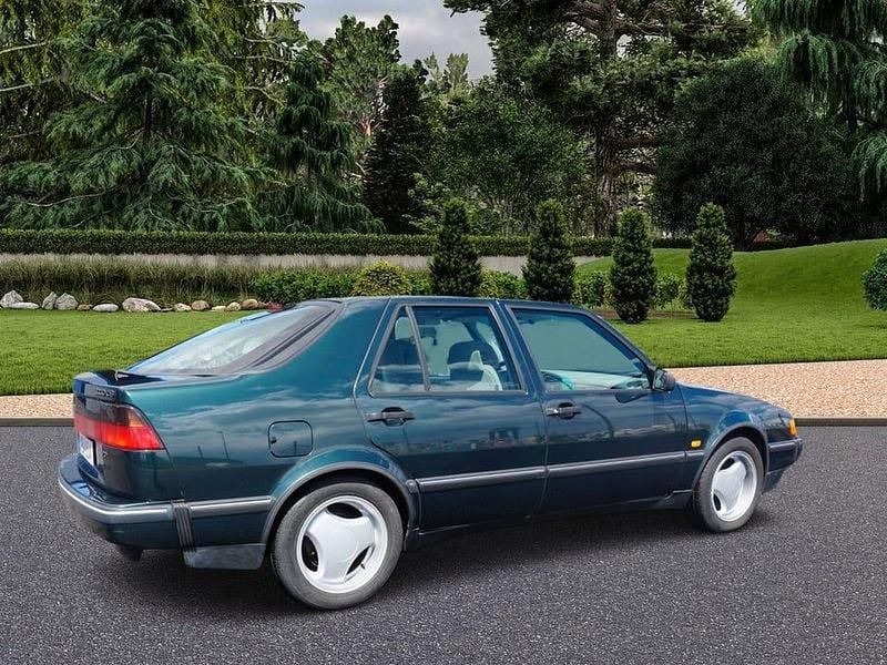 Begagnad Saab 9000 Aero 150 HK (110 kW) 1997 Grön Sedan