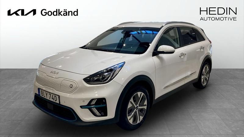 Vit (white) Begagnad 2022 Kia e-Niro 2 SUV | 299 900 kr (Marknadspris) - Bild 1/4