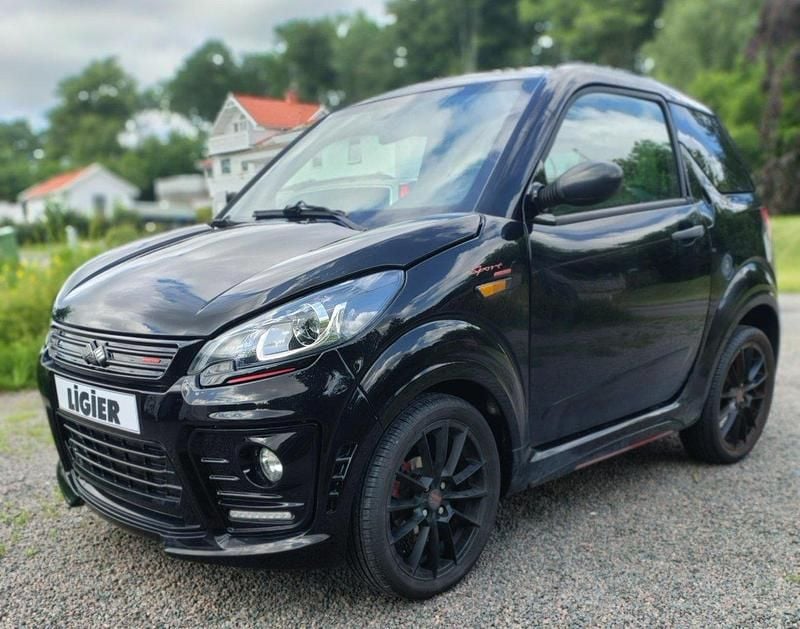 Begagnad 2022 Ligier JS50 Halvkombi | 149 900 kr - Bild 1/4