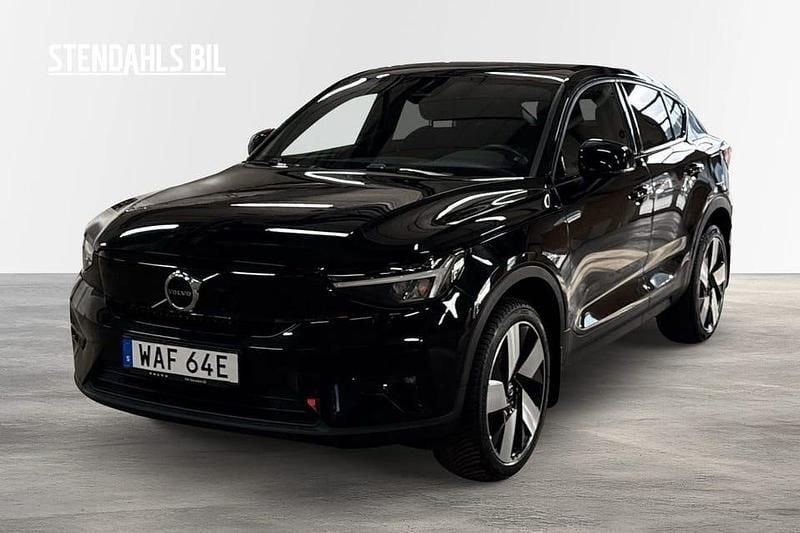 Svart Begagnad 2023 Volvo C40 Plus SUV | 329 000 kr (Marknadspris) - Bild 1/4