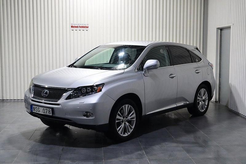 Silver Begagnad 2010 Lexus RX450h Luxury Line SUV | 119 900 kr (Marknadspris) - Bild 1/4