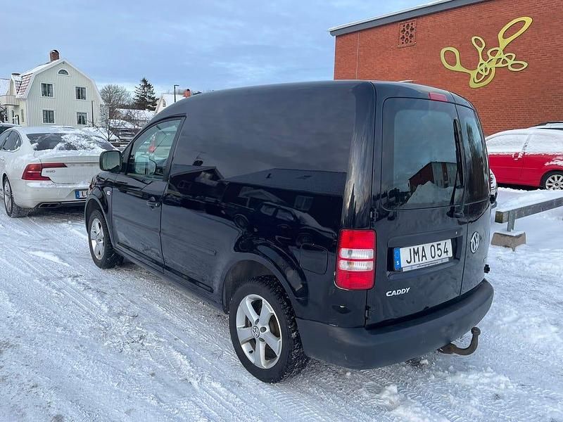 Begagnad VW Caddy 75 HK (55 kW) 2015 Minibuss