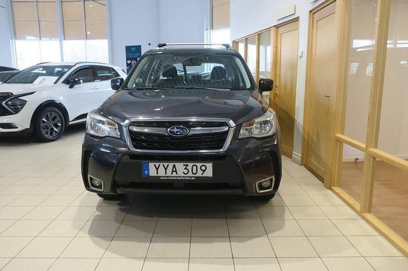 Begagnad Subaru Forester 150 HK (110 kW) 2018 Mörkgrå SUV