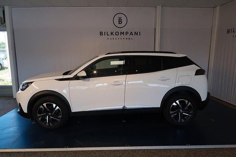 Begagnad Peugeot 2008 Allure 131 HK (96 kW) 2021 Vit SUV