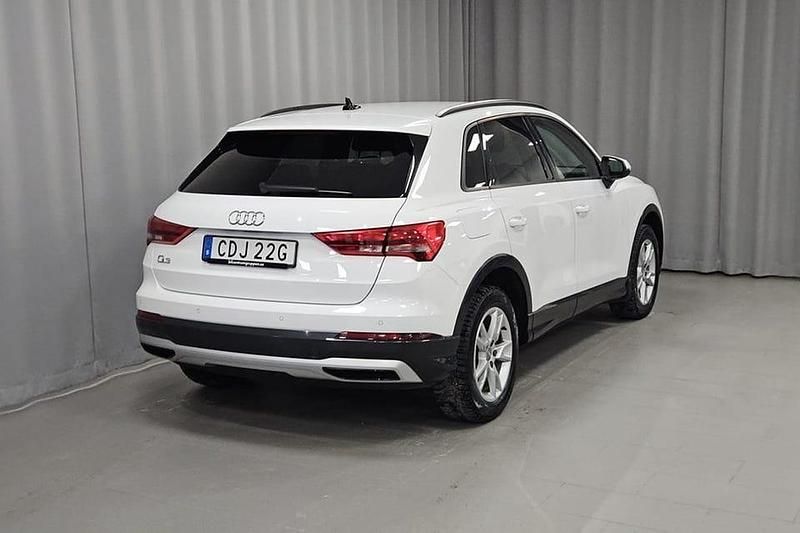 Begagnad Audi Q3 Proline 151 HK (111 kW) 2021 Vit SUV