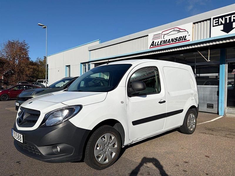 Begagnad 2020 Mercedes Citan 109 Van | 65 000 kr (Bra pris) - Bild 1/4