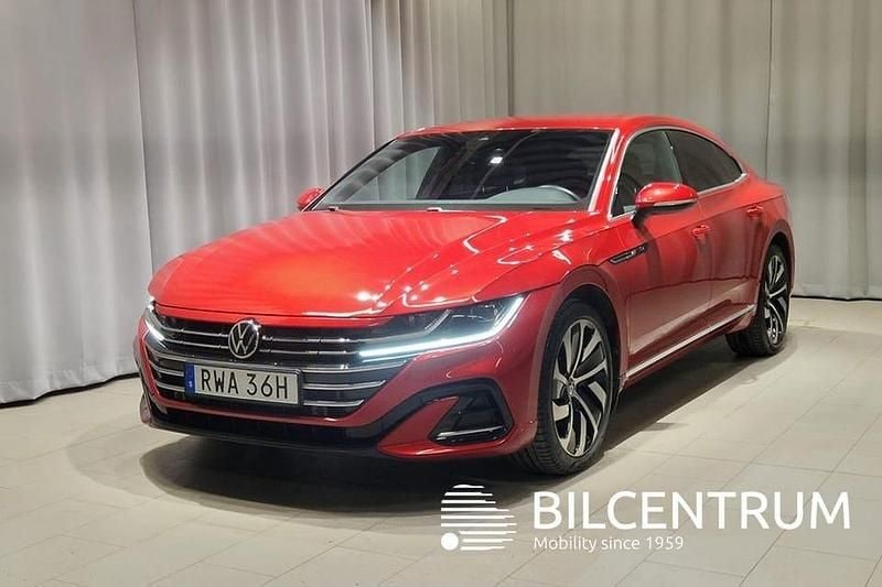 Begagnad VW Arteon R-line 220 HK (161 kW) 2022 Röd