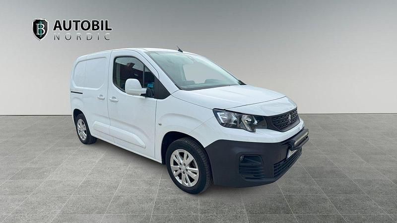 Begagnad 2019 Peugeot Partner Minibuss | 145 000 kr (Marknadspris) - Bild 1/4