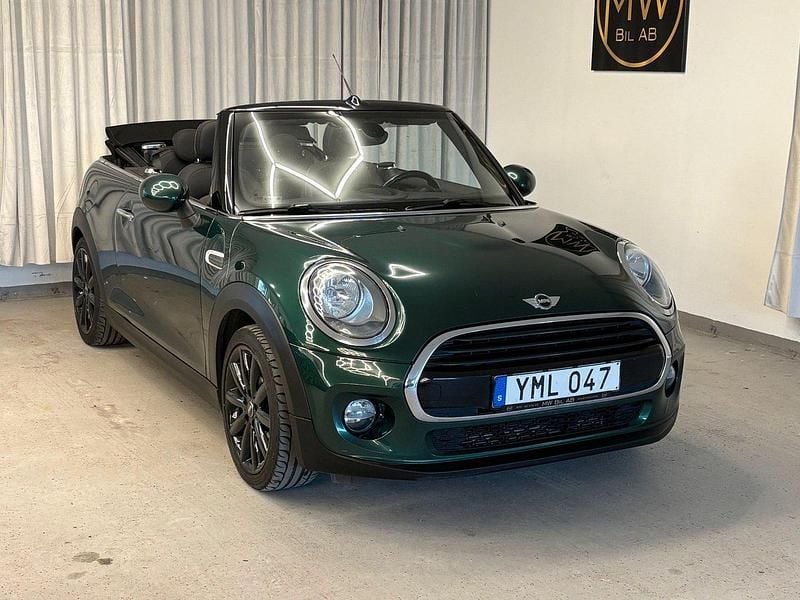 Grön Begagnad 2017 Mini Cooper Cabriolet Pepper Cab | 129 900 kr (Superpris) - Bild 1/4