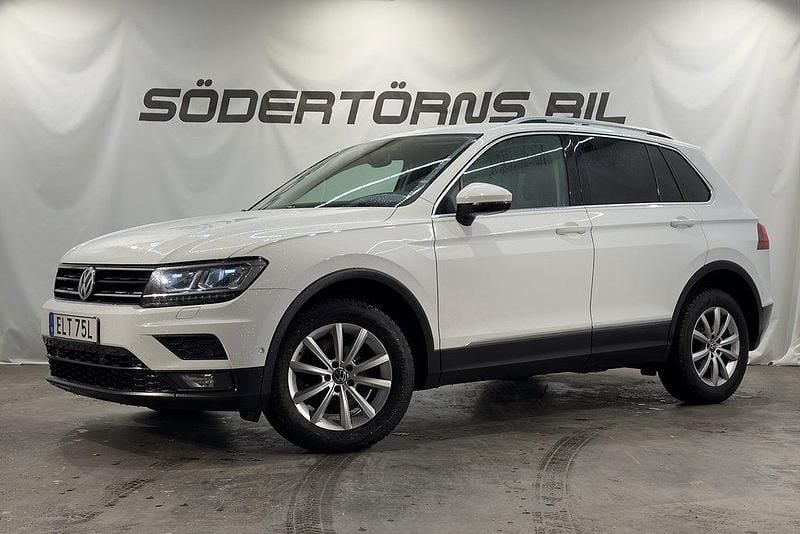 Vit Begagnad 2019 VW Tiguan SUV | 229 900 kr (Bra pris) - Bild 1/4