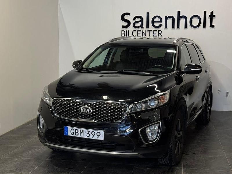 Svart Begagnad 2017 Kia Sorento SUV | 159 900 kr (Marknadspris) - Bild 1/4