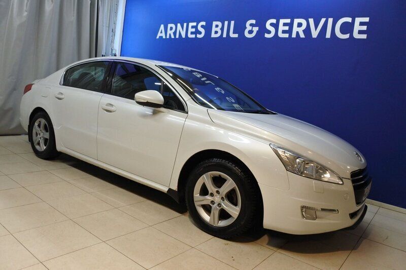 Vit Begagnad 2012 Peugeot 508 Sedan | 47 900 kr (Dyr) - Bild 1/4