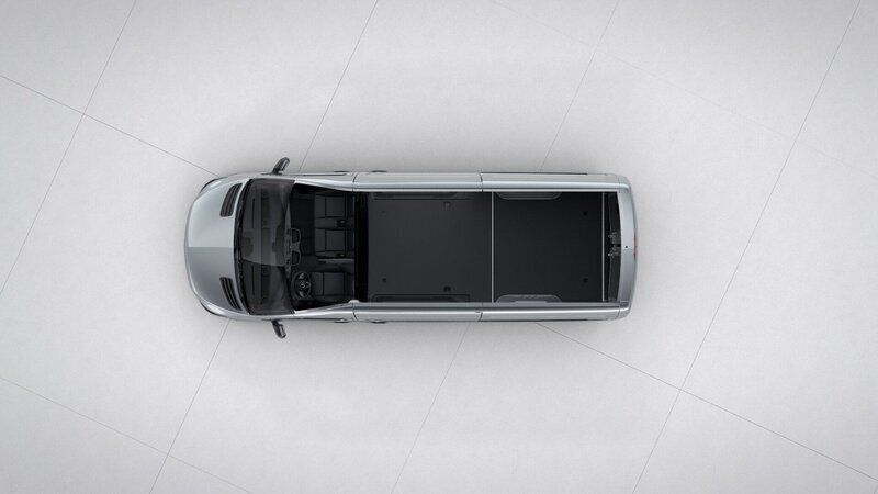 Begagnad Mercedes Sprinter 170 HK (125 kW) 2024 Silver Van