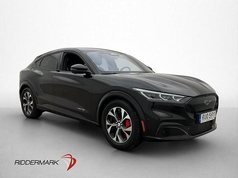 Begagnad Ford Mustang Mach-E Standard Range 197 kW (269 HK) 2022 Svart SUV
