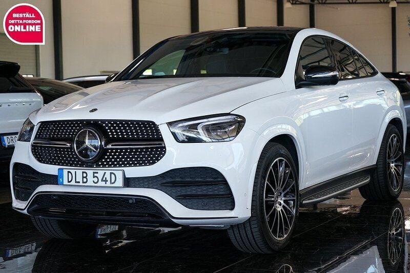 Vit Begagnad 2022 Mercedes GLE350e AMG Sportkupé | 749 500 kr (Bra pris) - Bild 1/4