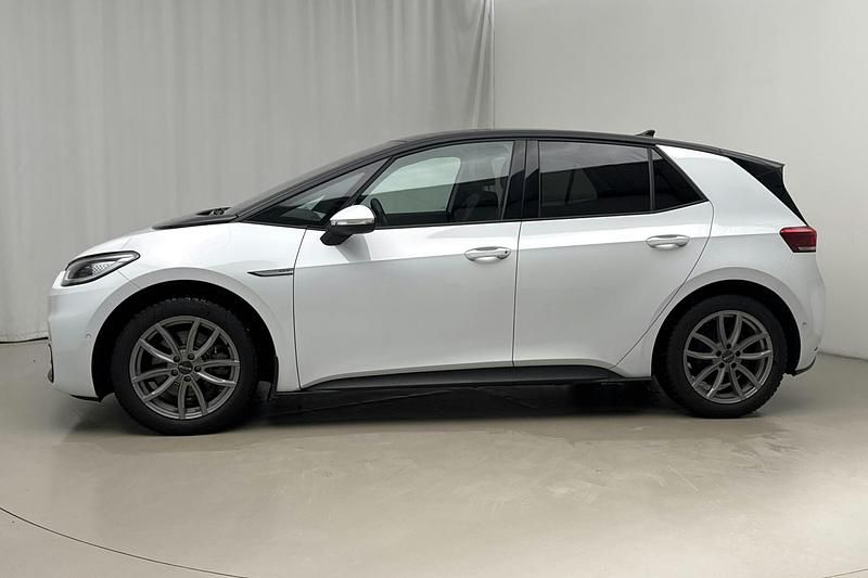 Begagnad VW ID.3 Comfortline 150 kW (204 HK) 2023 Vit Halvkombi