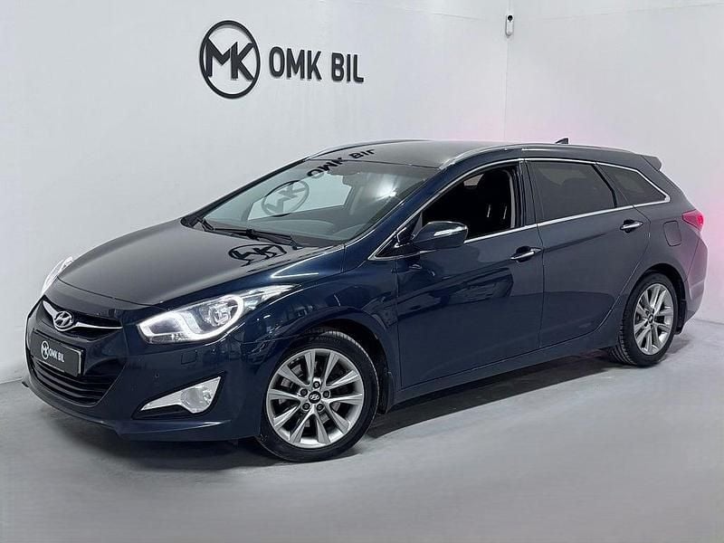 Blå Begagnad 2014 Hyundai i40 Kombi | 94 900 kr (Marknadspris) - Bild 1/4