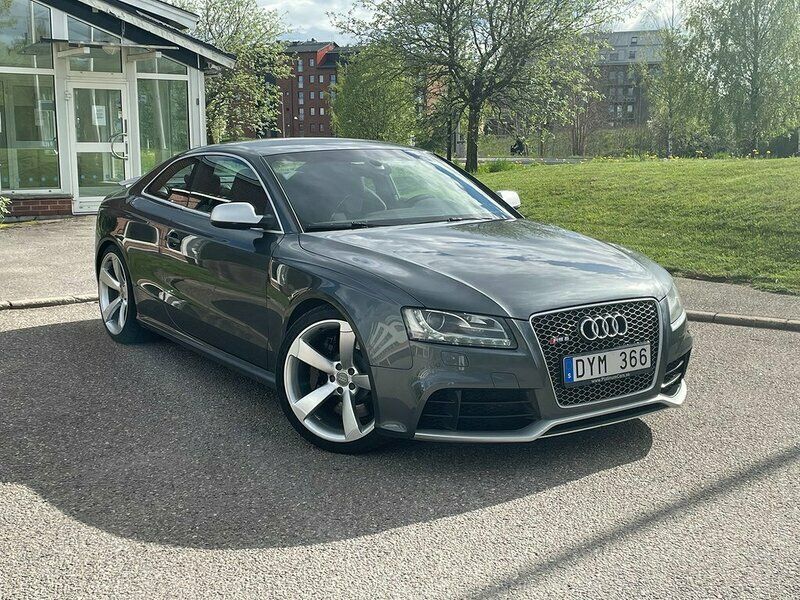 Begagnad Audi RS5 450 HK (330 kW) 2011 Sportkupé