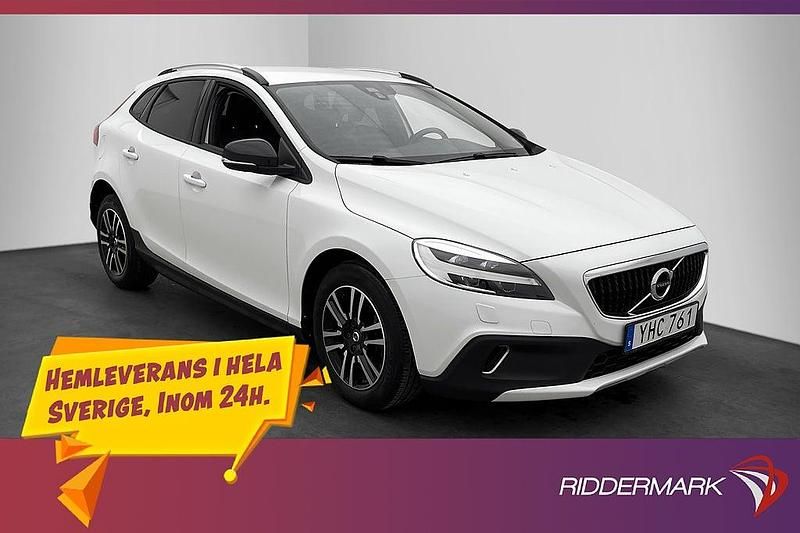 Vit Begagnad 2017 Volvo V40 CC Momentum Kombi | 184 900 kr (Marknadspris) - Bild 1/3