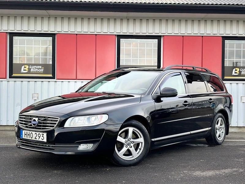 Svart Begagnad 2014 Volvo V70 Momentum Kombi | 79 900 kr (Marknadspris) - Bild 1/4