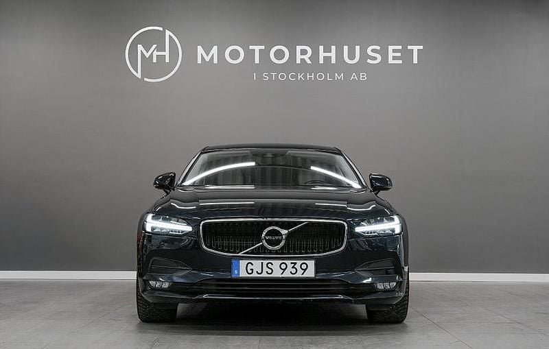 Begagnad Volvo S90 Momentum 254 HK (186 kW) 2016 Blå Sedan
