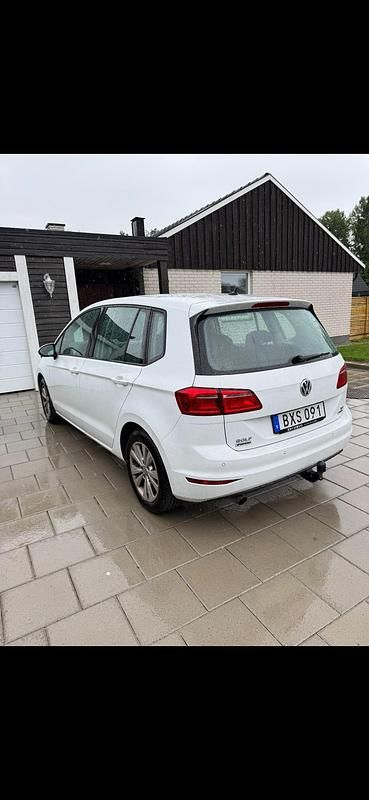 Begagnad VW Golf VII 110 HK (80 kW) 2017