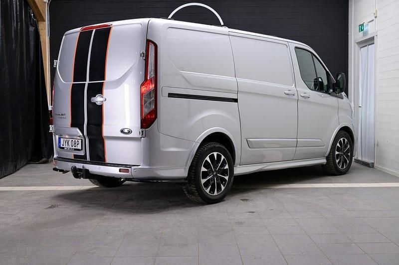 Begagnad Ford Transit Custom Sport 185 HK (136 kW) 2020 Grå