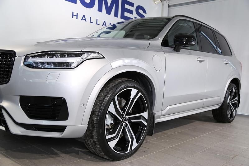 Begagnad Volvo XC90 Ultimate 455 HK (334 kW) 2023 Silver SUV