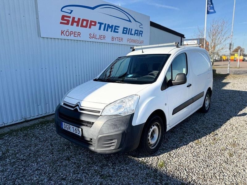 Vit Begagnad 2017 Citroën Berlingo Minibuss | 79 900 kr (Marknadspris) - Bild 1/4