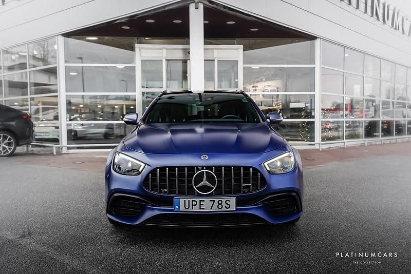Begagnad Mercedes E63S AMG AMG 612 HK (450 kW) 2021 Blå Kombi
