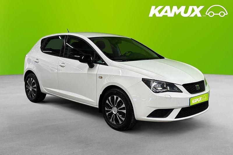 Vit Begagnad 2017 Seat Ibiza Style Halvkombi | 108 900 kr (Marknadspris) - Bild 1/4