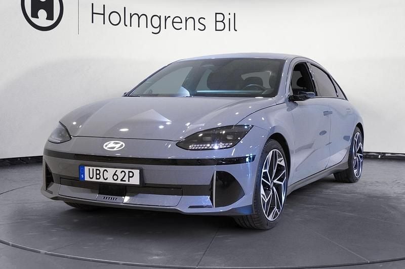 Begagnad Hyundai Ioniq 6 Advanced 167 kW (228 HK) 2023 Blå Sedan