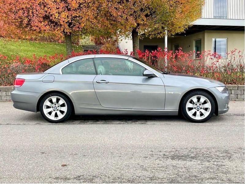 Begagnad BMW 320 170 HK (125 kW) 2007