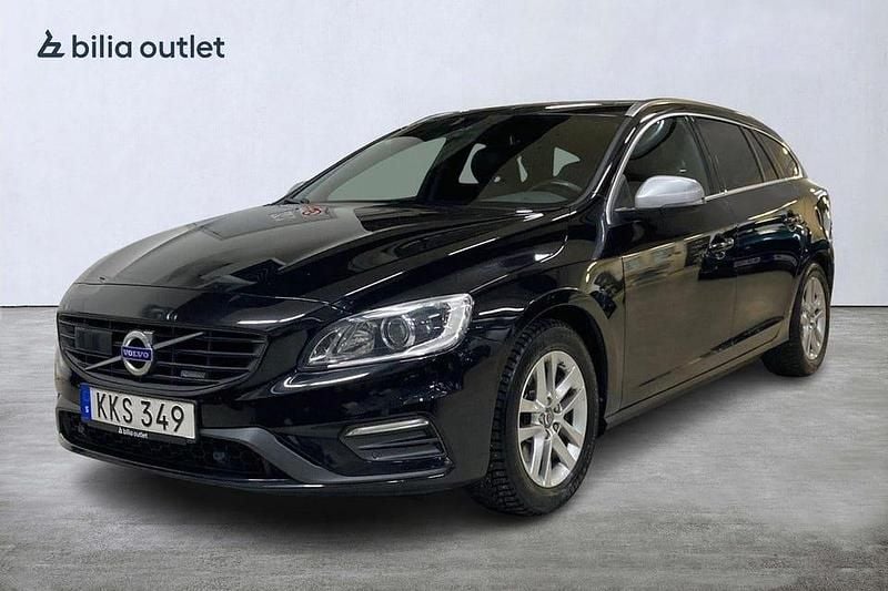 Svart Begagnad 2014 Volvo V60 R-Design Kombi | 129 900 kr (Marknadspris) - Bild 1/4